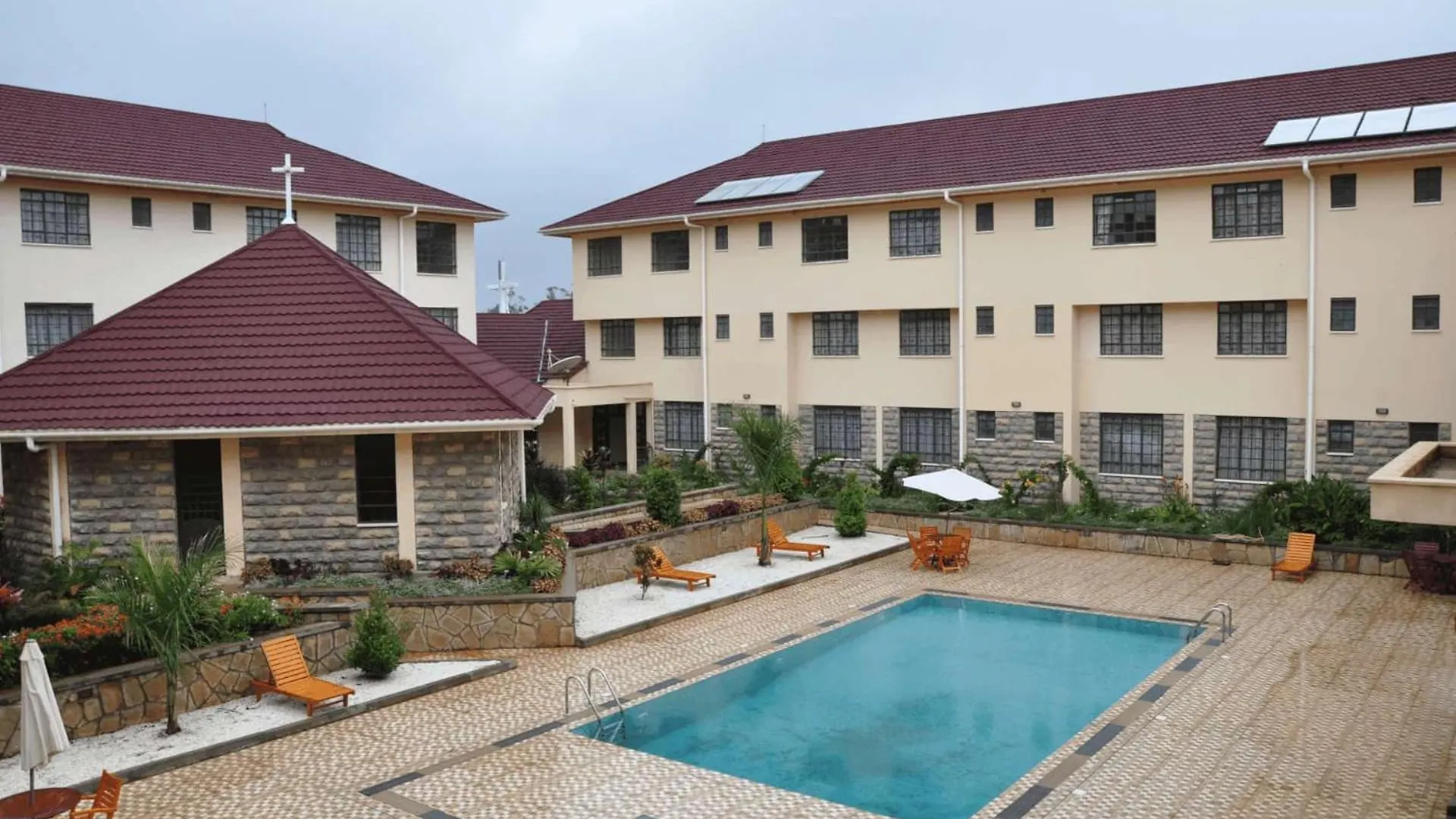5 Top-Rated Solo Traveller Hotels in Kenya, Africa