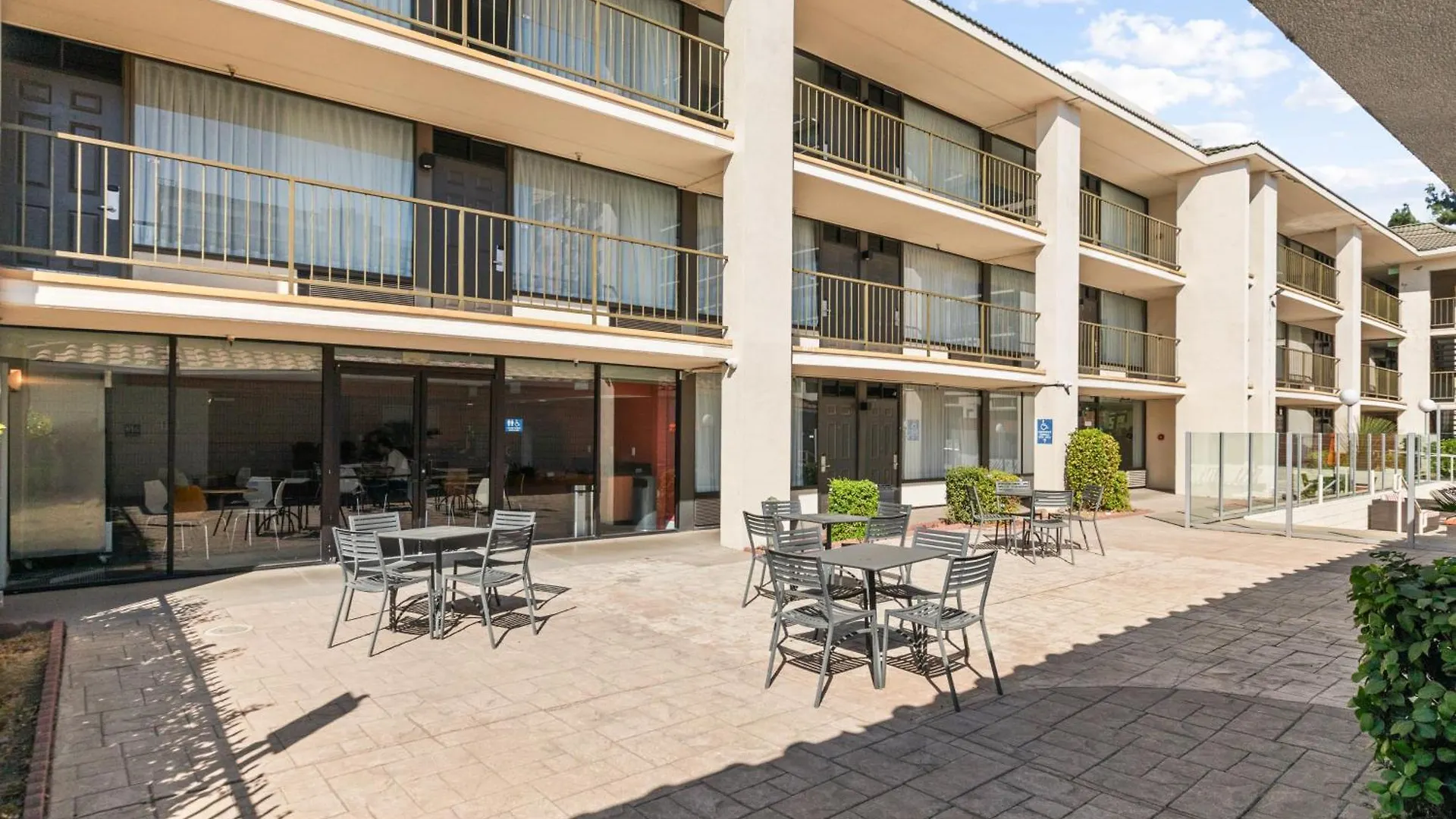 5 Smart 3-Star Hotels In Downtown Sacramento Worth Booking