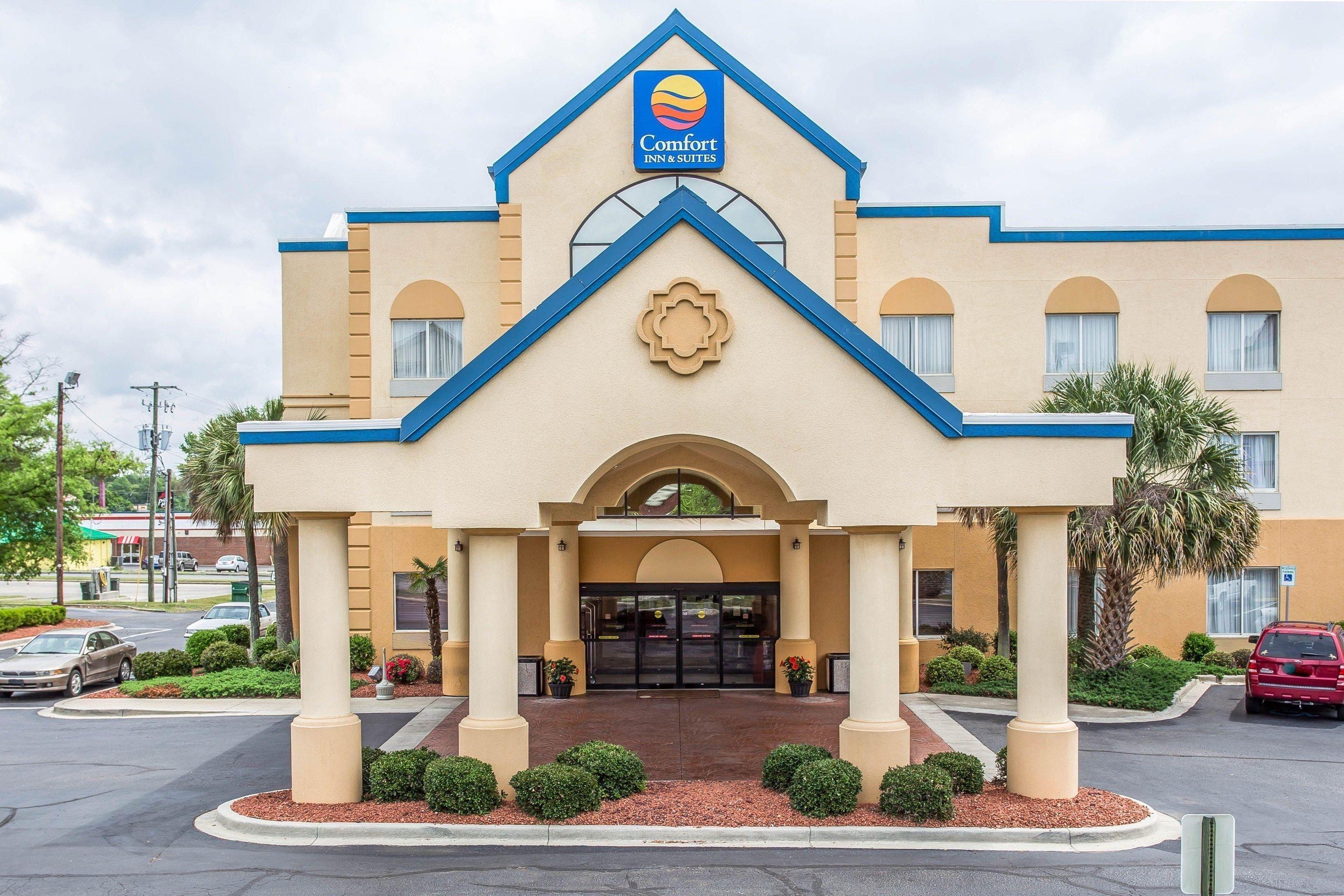 4 Best 3-Star Hotels Near Sarge Frye Field for Easy Access